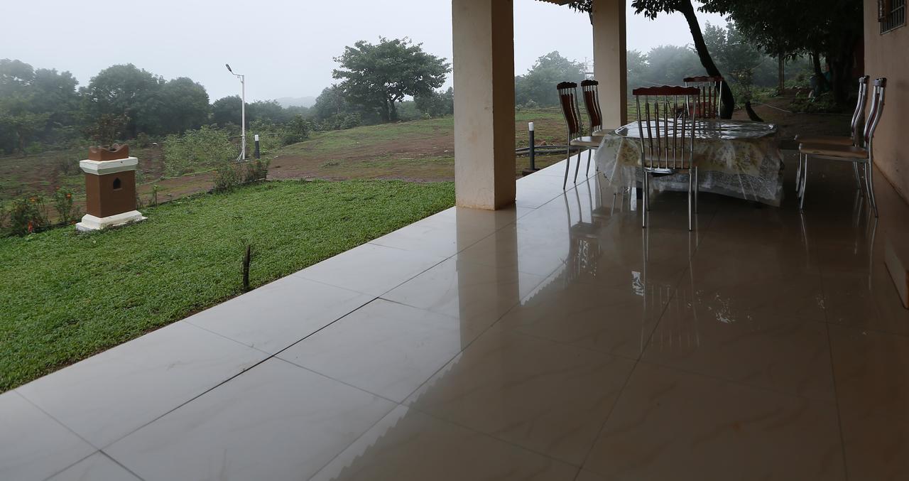 Ashoka Villa 3 Bhk มหาบาเลชวาร์ ภายนอก รูปภาพ